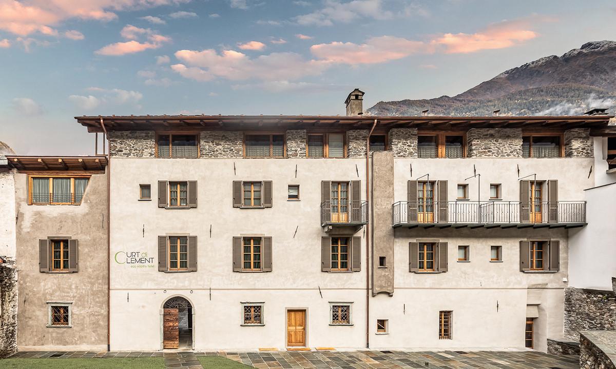 Curt di Clement Eco Mobility Hotel